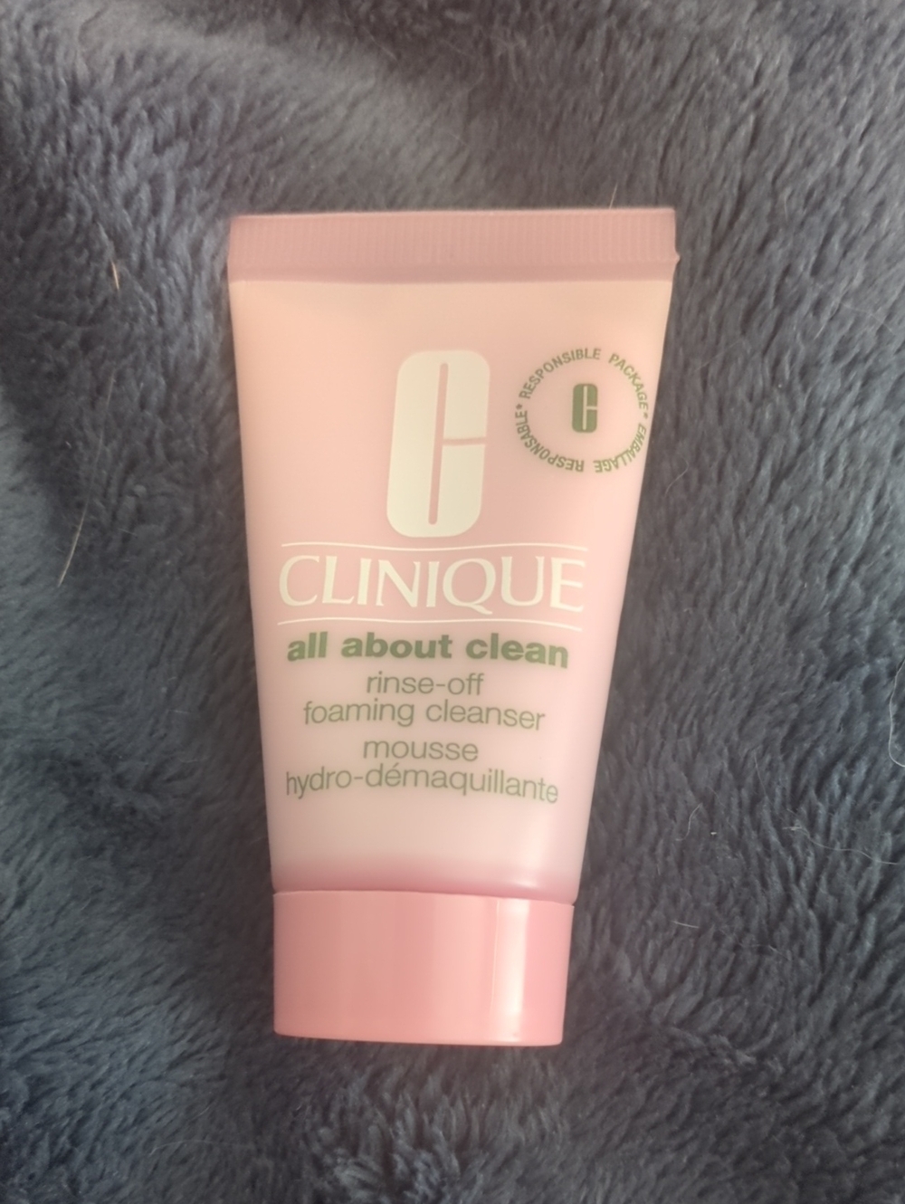 Clinique Pink All About Clean Rinse-Off Foaming Cleanser